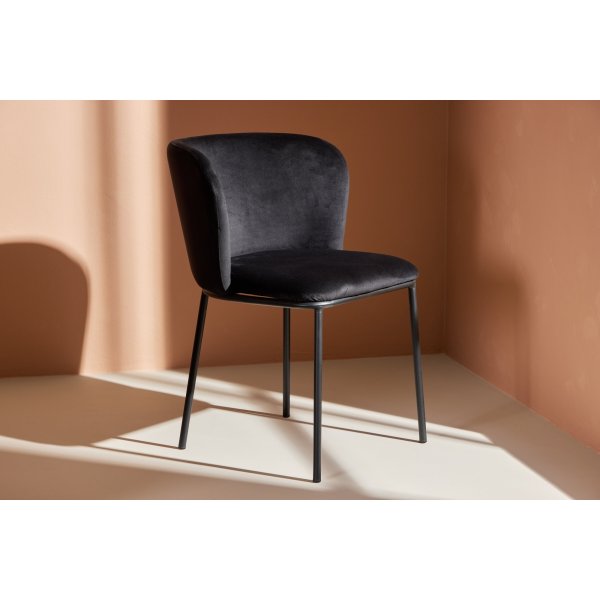Edina matstol - Svart Edina matstol - Svart
