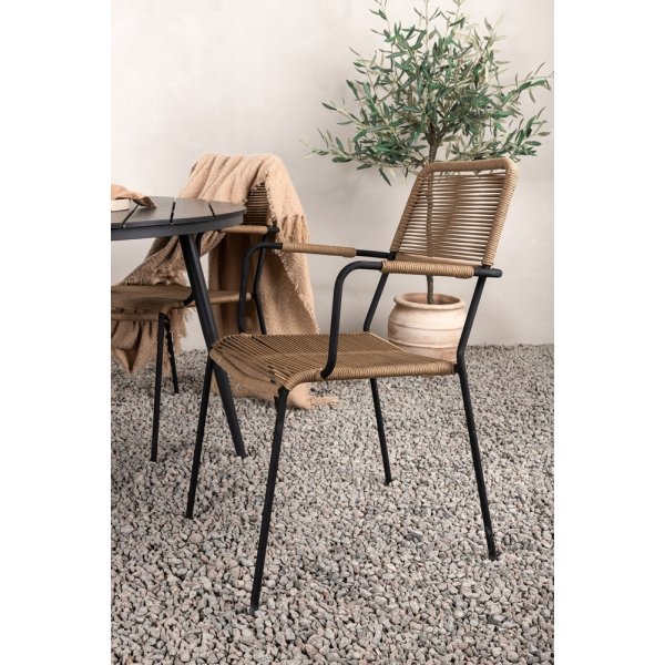 Break utematgrupp med 4 st Lindos karmstolar - Svart/Latte Break utematgrupp med 4 st Lindos karmstolar - Svart/Latte