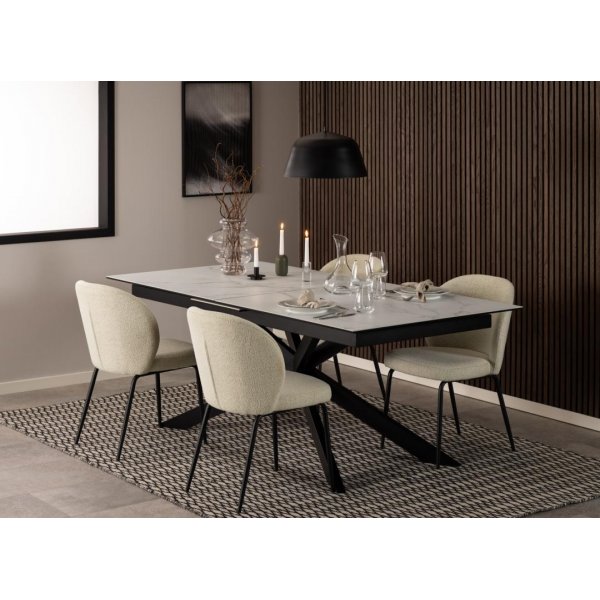 Patricia matstol - Beige bouclé/matt svart Patricia matstol - Beige bouclé/matt svart