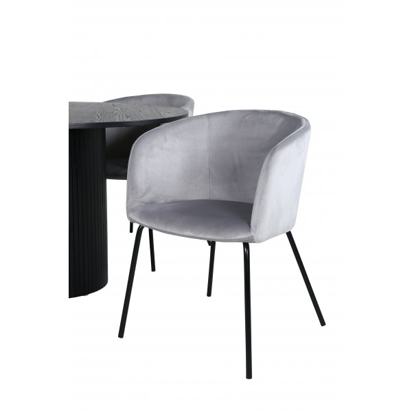 Bianca Matgrupp runt svart matbord med 4 st Berit grå stolar Bianca Matgrupp runt svart matbord med 4 st Berit grå stolar