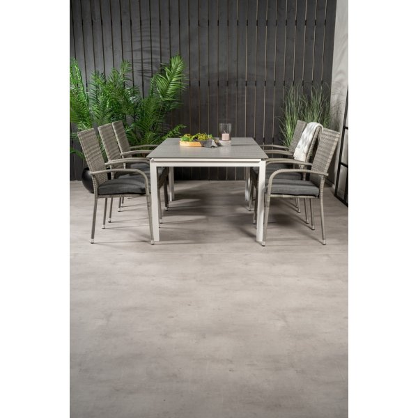 Levels utematgrupp med 6 st Anna stolar - Grå/Vit Levels utematgrupp med 6 st Anna stolar - Grå/Vit