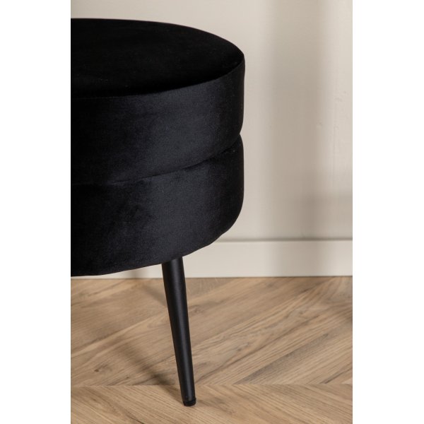 Mariana sittpuff - Svart sammet Mariana sittpuff - Svart sammet