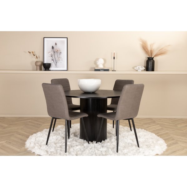 Bianca Matgrupp runt svart matbord med 4 st Windu Lyx grå stolar Bianca Matgrupp runt svart matbord med 4 st Windu Lyx grå stolar