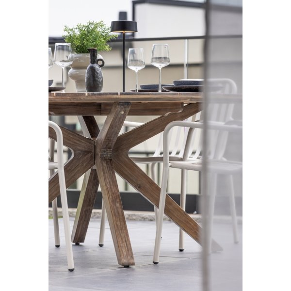 Rosario matbord 140 cm - Brun