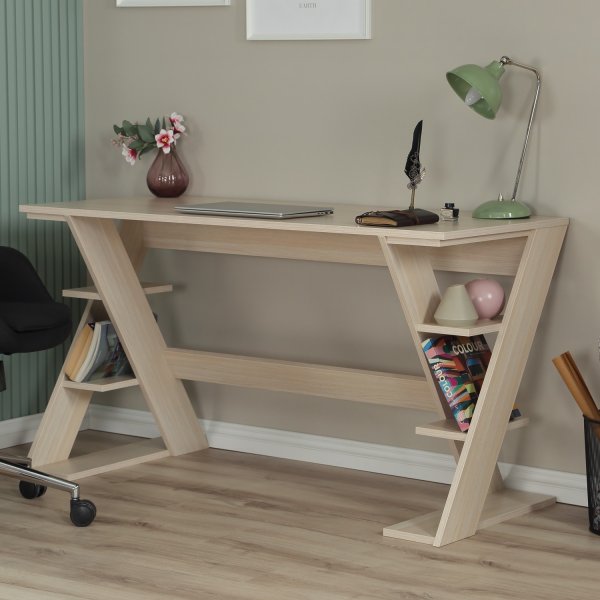 Lungo skrivbord 140 x 60 cm - Ljus ek Lungo skrivbord 140 x 60 cm - Ljus ek