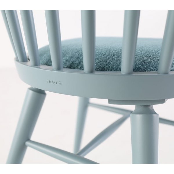 Chaise de salle à manger Wasa - Couleur optionnelle du cadre et du rembourrage Chaise de salle à manger Wasa - Couleur optionnelle du cadre et du rembourrage