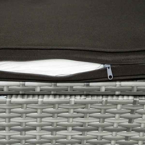 Utematgrupp Lysekil bord med 8 stolar Utematgrupp Lysekil bord med 8 stolar