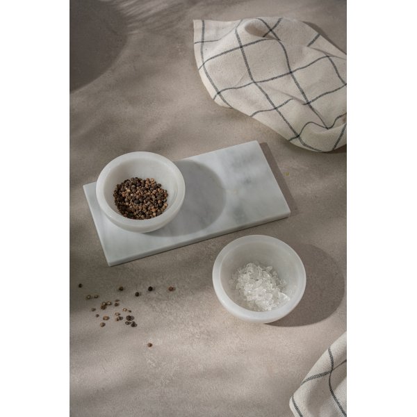 Skålar och bricka i vit Thassosmarmor - 3 delar Skålar och bricka i vit Thassosmarmor - 3 delar