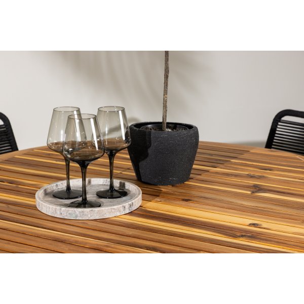 Lumpur rund matgrupp med 4 st Lindos stolar - Svart + 3.00 x Möbeltassar Lumpur rund matgrupp med 4 st Lindos stolar - Svart + 3.00 x Möbeltassar