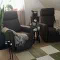 Kundbild Enjoy Elof el Recliner med USB - Brunt Ecoläder: Skön fotölj för både läsning och...