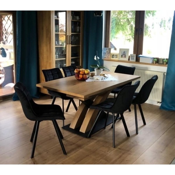 Table à manger Lyall 90x160-220 cm - Chêne/noir Table à manger Lyall 90x160-220 cm - Chêne/noir