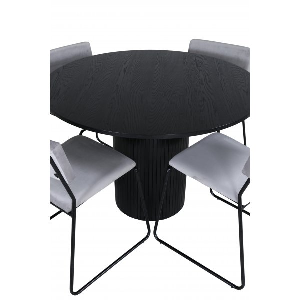 Bianca Matgrupp runt svart matbord med 4 st Kenth grå stolar Bianca Matgrupp runt svart matbord med 4 st Kenth grå stolar
