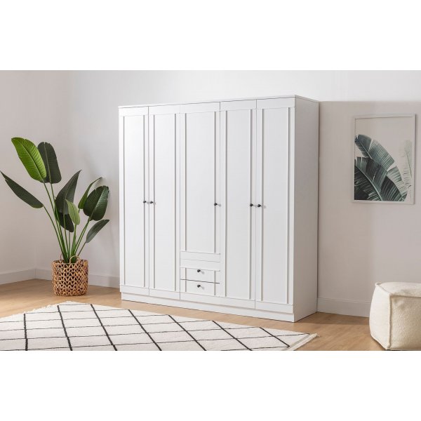 Lia garderob 175 x 52 x 178 cm - Vit Lia garderob 175 x 52 x 178 cm - Vit