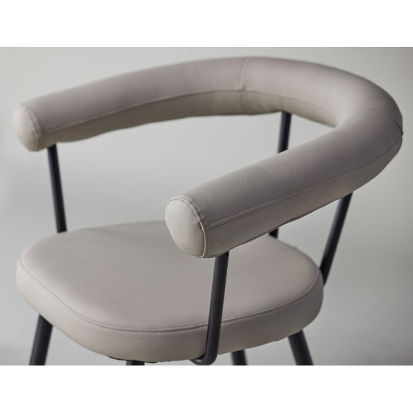 Vsters x Josefin Lustig karmstol - Off-white/svart