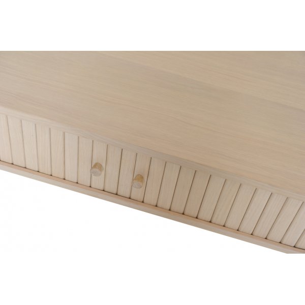 Slide soffbord 120 x 60 cm - Vitpigmenterad ek Slide soffbord 120 x 60 cm - Vitpigmenterad ek