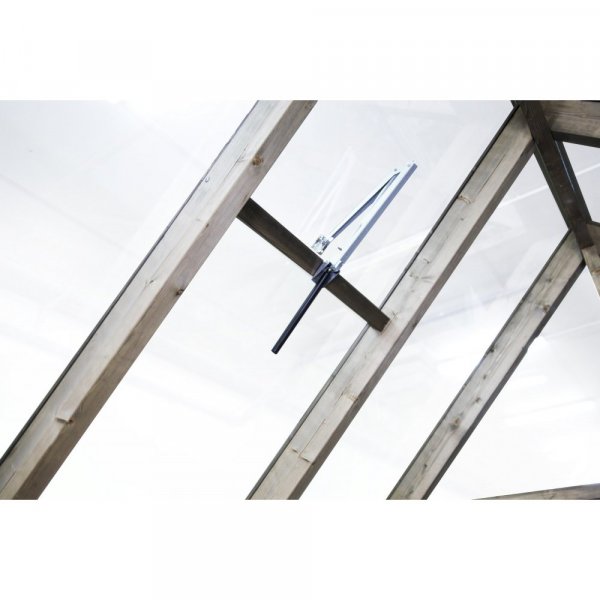 V�xthus Ophelia i tr� - 8,2 m�