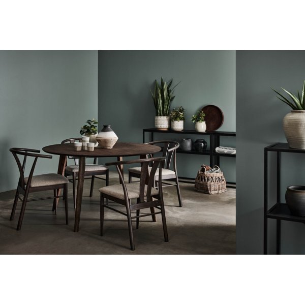 Sagene matbord 130-230 x 130 cm - Brunlackad ek Sagene matbord 130-230 x 130 cm - Brunlackad ek