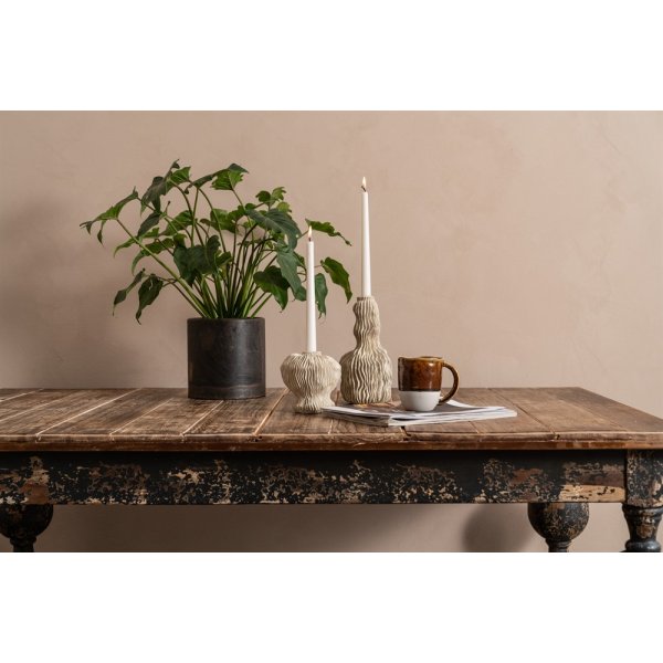 Le chandelier de Bonnie tait pos