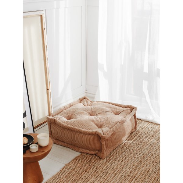 Biskuvi sittpuff - Camel Biskuvi sittpuff - Camel