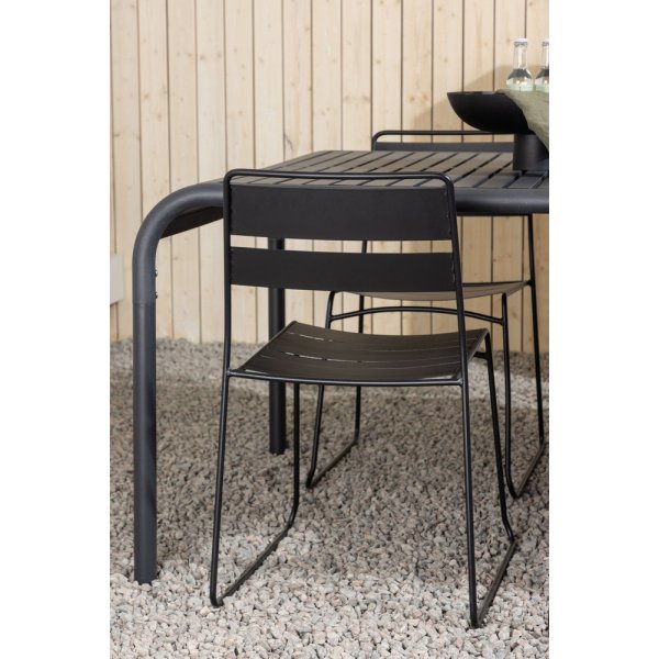 Borneo utematgrupp med 6 st Lina stolar - Svart Borneo utematgrupp med 6 st Lina stolar - Svart