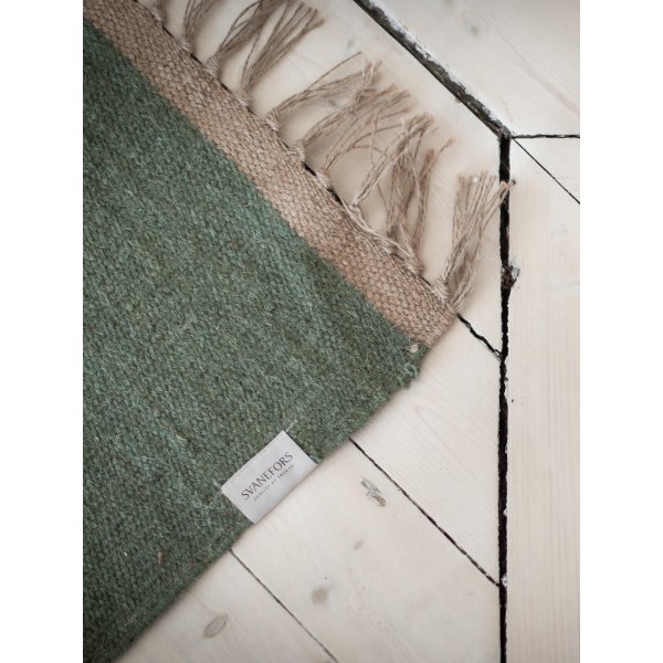 Tapis en Laine Ian - Vert Moyen Tapis en Laine Ian - Vert Moyen
