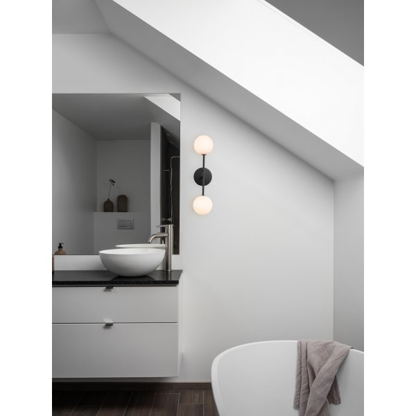 Sigma dubbel vägglampa - Svart Sigma dubbel vägglampa - Svart