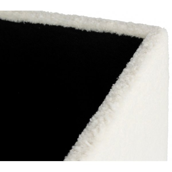 Fotpall med förvaring i teddy tyg Fotpall med förvaring i teddy tyg