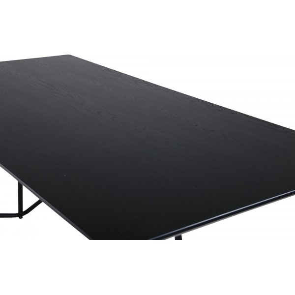 Table à manger Cardinal 190 cm - Noir Table à manger Cardinal 190 cm - Noir