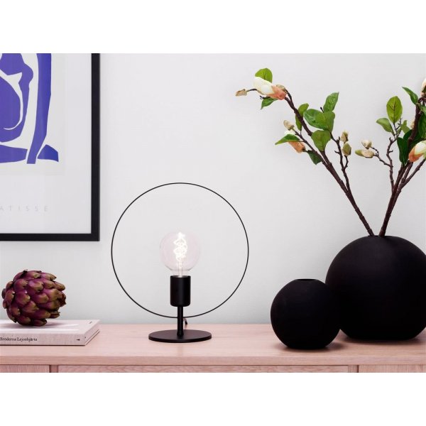 Spartan Ringo bordslampa - Svart Spartan Ringo bordslampa - Svart