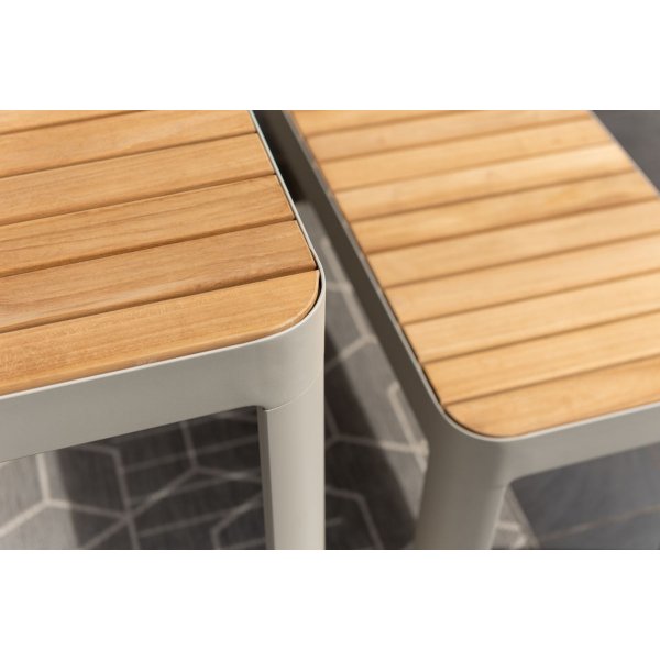 Portals matgrupp 21 - Vit/teak Portals matgrupp 21 - Vit/teak