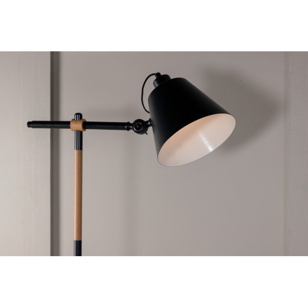 Princip golvlampa - Svart