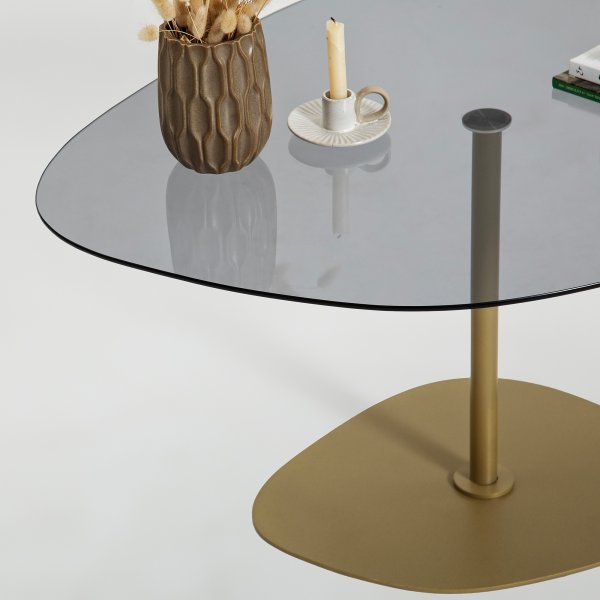 Soho soffbord 85 x 67 cm - Mörkgrå/guld Soho soffbord 85 x 67 cm - Mörkgrå/guld