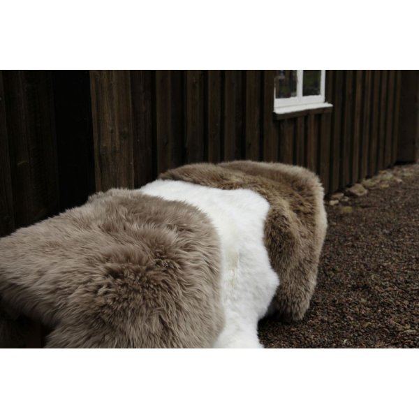 Zacht langharige schapenvacht Beige Zacht langharige schapenvacht Beige