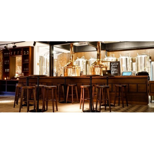 Tabouret de bar haut Ufo - Couleur du cadre au choix Tabouret de bar haut Ufo - Couleur du cadre au choix