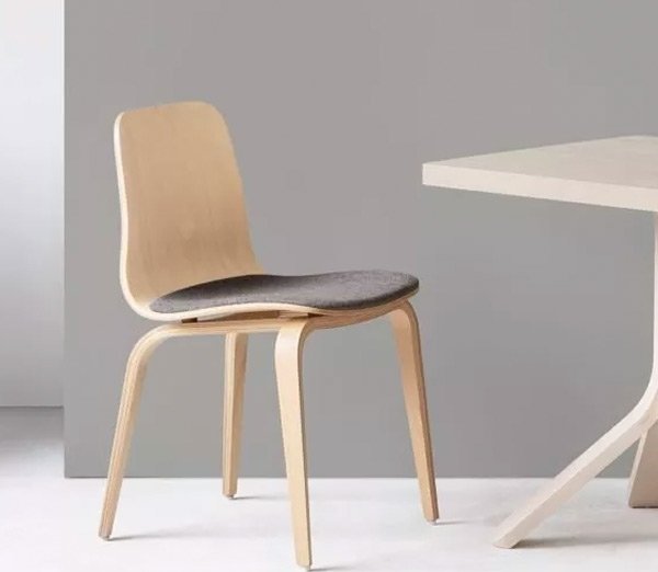 Chaise de salle à manger Hips avec siège rembourré - Couleur optionnelle du cadre et du rembourrage Chaise de salle à manger Hips avec siège rembourré - Couleur optionnelle du cadre et du rembourrage