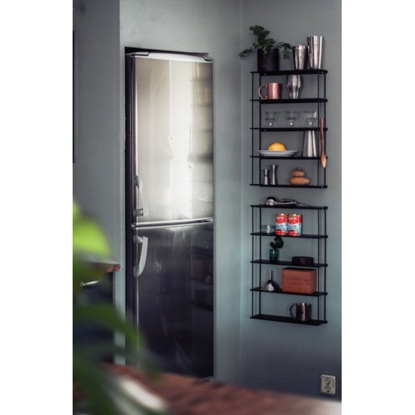 Elliot hylla i plåt H64 cm - Svart Elliot hylla i plåt H64 cm - Svart