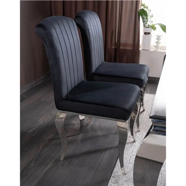 Matstol svart sammet med kromade ben Matstol svart sammet med kromade ben