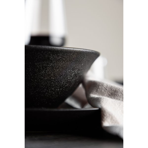Wabi sabi skål Ø18 cm - Svart Wabi sabi skål Ø18 cm - Svart