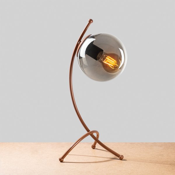 Yay bordslampa - Koppar Yay bordslampa - Koppar