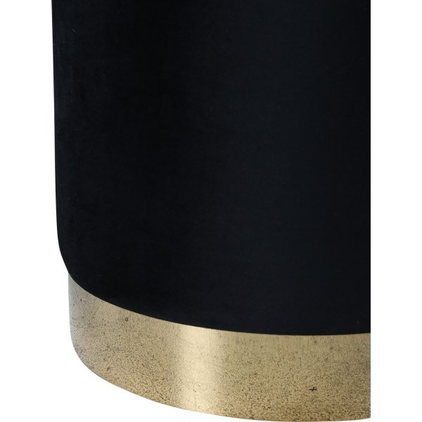 Remi sittpuff - Svart sammet Remi sittpuff - Svart sammet