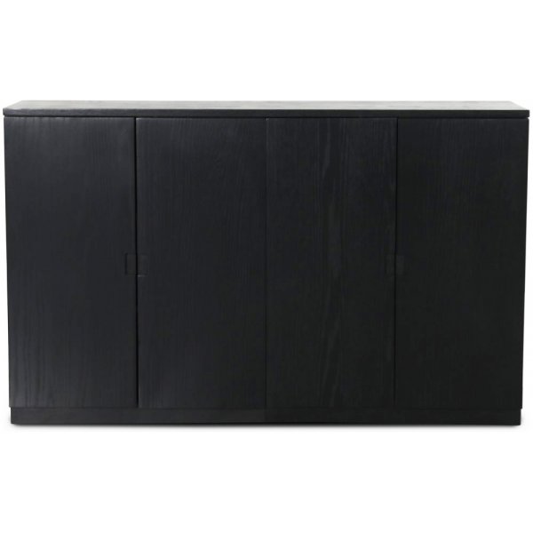 Level sideboard i svartbetsad ek med sl�ta d�rrar 140 cm