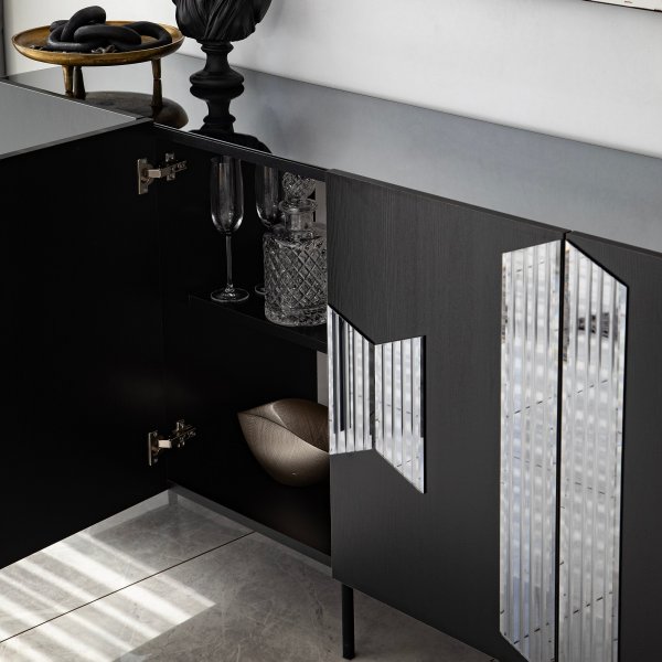 Vienna skänk - Svart Vienna skänk - Svart