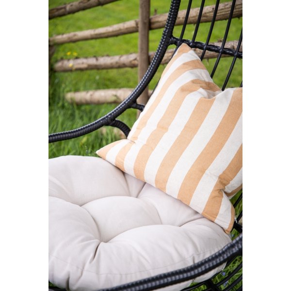 Pulau hängstol - Svart Pulau hängstol - Svart