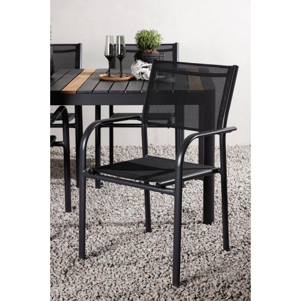 Togo utematgrupp med 4 st Santorini stolar - Svart/Teak Togo utematgrupp med 4 st Santorini stolar - Svart/Teak