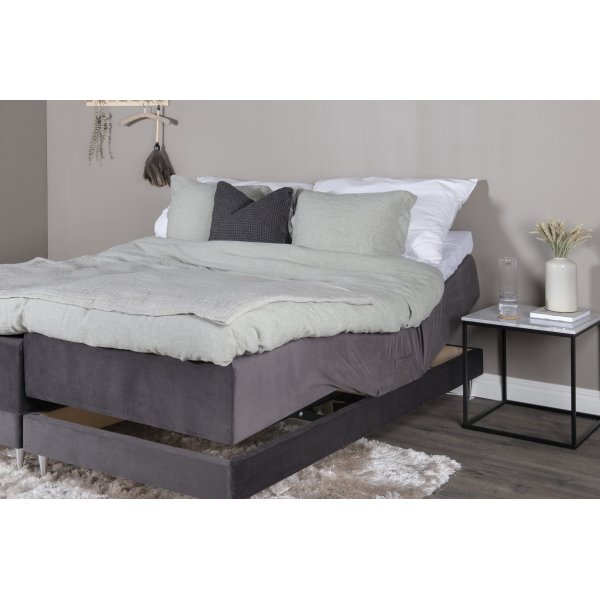 Vansbro sng 180 x 200 cm Fast - Mrkgr sammet