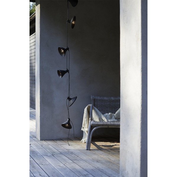 Guirlande lumineuse Daphné pour extérieur - 7,2 m - Noir mat Guirlande lumineuse Daphné pour extérieur - 7,2 m - Noir mat