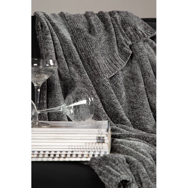 Nemy pläd 130x170 cm - Mörkgrå Nemy pläd 130x170 cm - Mörkgrå