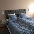 Mycket fin sänggavel. Stämde överens med bilden och mina förväntningar gällande kvalité och färg. Bra pris! Grey sänggavel vägghängd - 180 cm