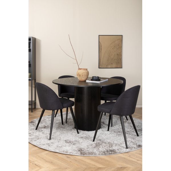Bianca Matgrupp runt svart matbord med 4 st Velvet svart stolar Bianca Matgrupp runt svart matbord med 4 st Velvet svart stolar
