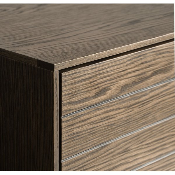 Armoire Inez en chne brun huil